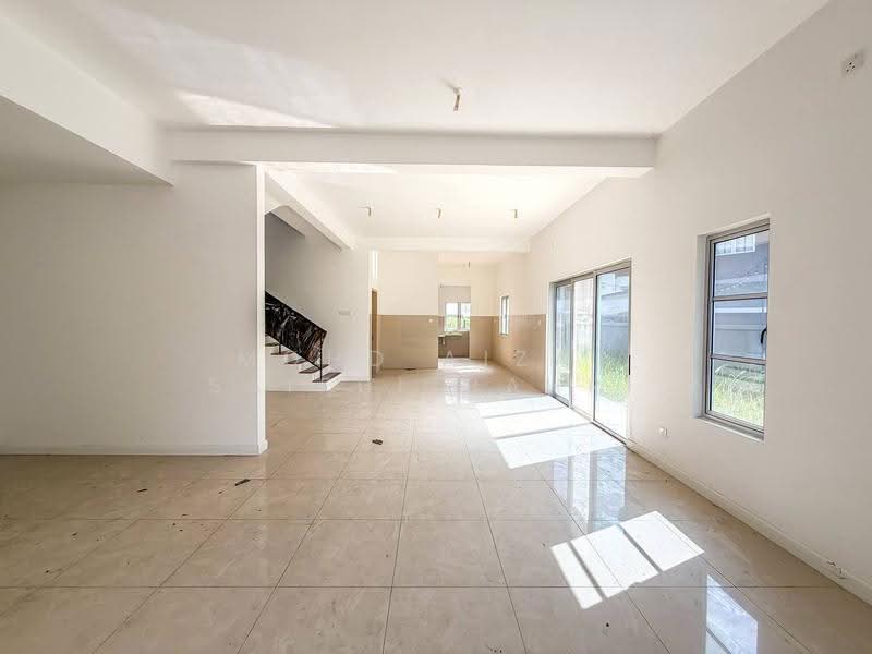 2-storey Terraced House for Sale in Serene Heights (Semenyih) - Mohd Aizat Saiful Bahri - Living Room - PropertyGuru.com.my