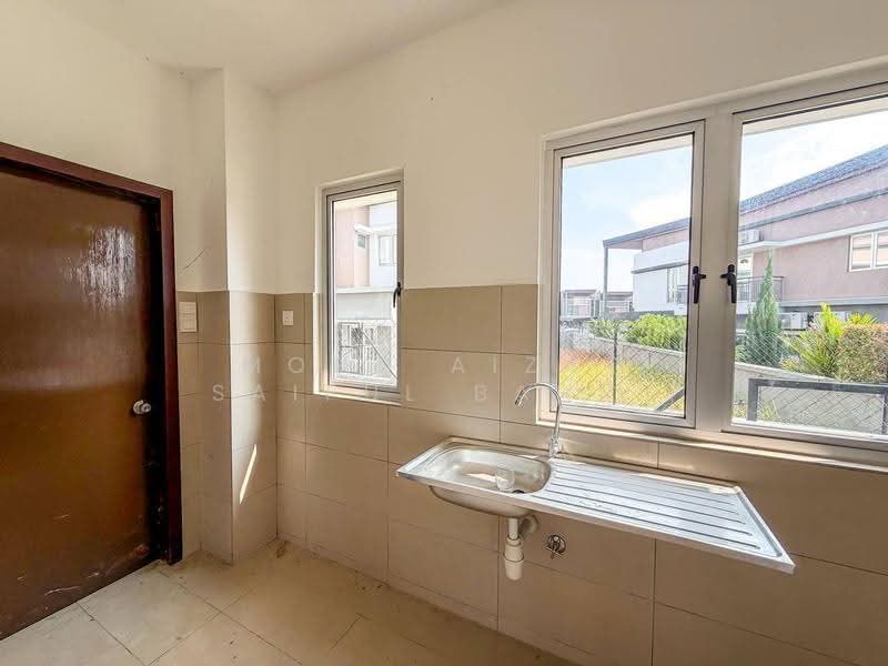 2-storey Terraced House for Sale in Serene Heights (Semenyih) - Mohd Aizat Saiful Bahri - Kitchen - PropertyGuru.com.my