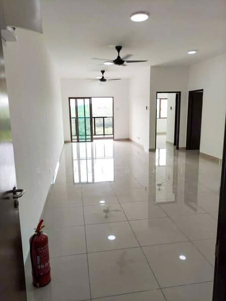 Condominium for Sale at Residensi Zamrud - Mohd Aizat Saiful Bahri - Living Room - PropertyGuru.com.my