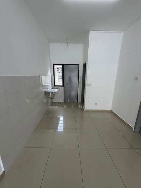 Rumah Teres 2-Tingkat untuk Dijual di Banting (Selangor) - Nur Ain Mat Zain - Kitchen - PropertyGuru.com.my