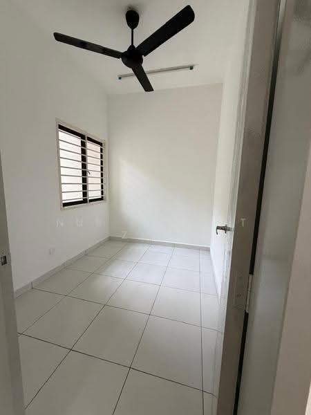 Rumah Teres 2-Tingkat untuk Dijual di Banting (Selangor) - Nur Ain Mat Zain - PropertyGuru.com.my