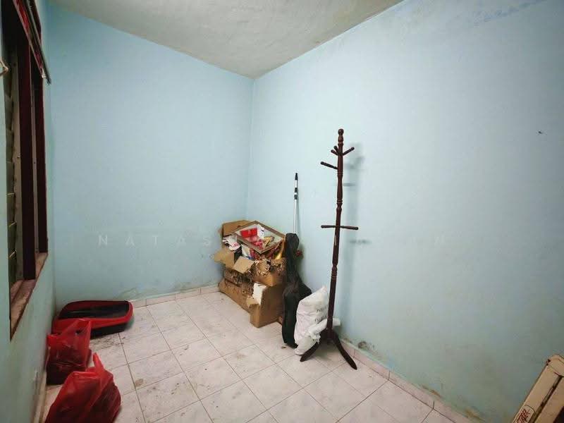 Rumah Teres 2-Tingkat untuk Dijual di Taman TTDI Jaya (Shah Alam) - Natasha Shadan - PropertyGuru.com.my