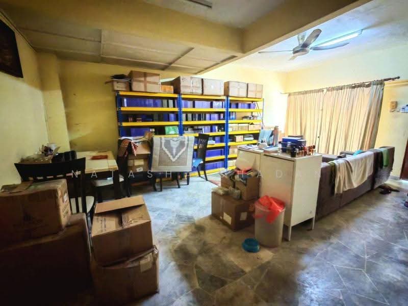 Rumah Teres 2-Tingkat untuk Dijual di Taman TTDI Jaya (Shah Alam) - Natasha Shadan - PropertyGuru.com.my