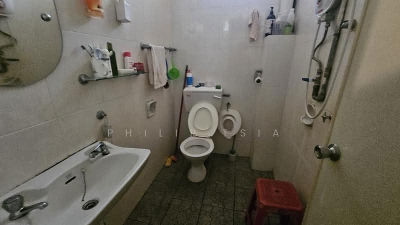 Bungalow House untuk Dijual di Damansara Heights (Kuala Lumpur) - Philip Tsia - Bathroom - PropertyGuru.com.my