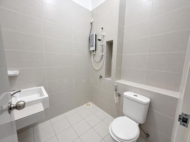 2-storey Terraced House for Sale in Eco Grandeur (Puncak Alam) - Lucas Loh - Bathroom - PropertyGuru.com.my