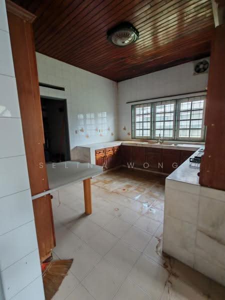 Bungalow House for Sale in Taman Canning (Ipoh) - Selina Wong - PropertyGuru.com.my