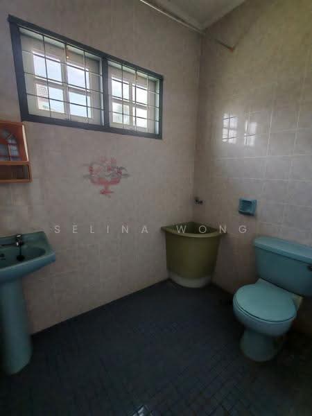 Bungalow House for Sale in Taman Canning (Ipoh) - Selina Wong - PropertyGuru.com.my