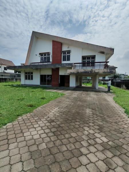 Bungalow House for Sale in Taman Canning (Ipoh) - Selina Wong - PropertyGuru.com.my