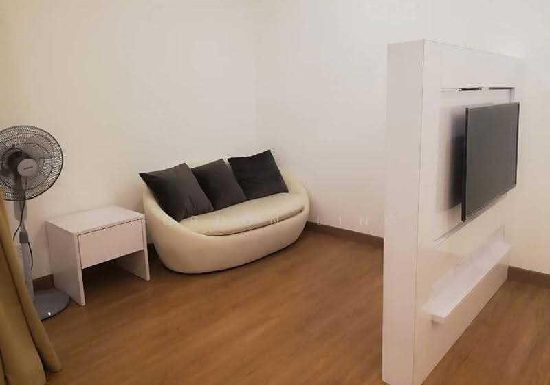 Service Residence for Rent at Symphony Tower (Menara Simfoni) - Gordon Ling - Living Room - PropertyGuru.com.my