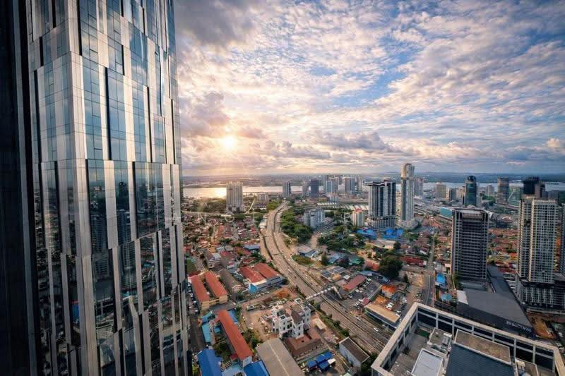 Kediaman Servis untuk Dijual di The Astaka @ 1 Bukit Senyum - Angel Lee - Exterior - PropertyGuru.com.my