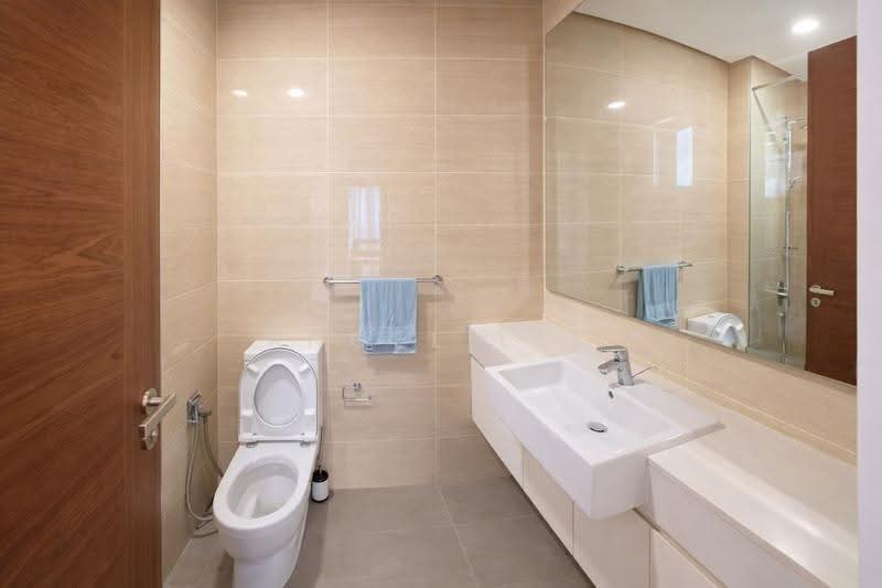Kediaman Servis untuk Dijual di The Astaka @ 1 Bukit Senyum - Angel Lee - Bathroom - PropertyGuru.com.my