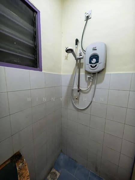 1-storey Terraced House for Rent in Seri Margosa (Ipoh) - Winny Chan - Bathroom - PropertyGuru.com.my