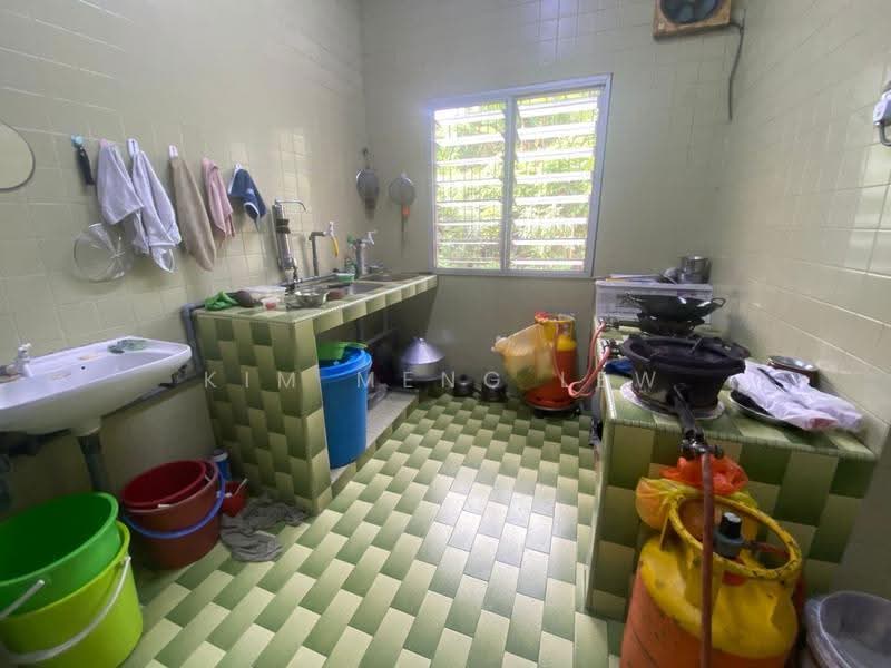 Rumah Teres 1-Tingkat untuk Dijual di Kepong Baru (Kepong) - Kim Meng Lew - Kitchen - PropertyGuru.com.my