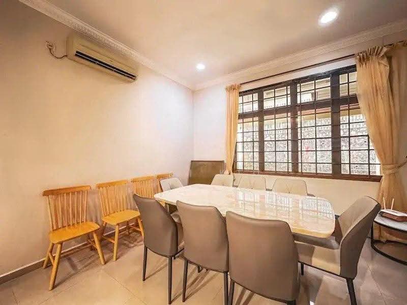 Bungalow House for Sale in Johor Bahru (Johor) - Kimi Kiu - Dining Room - PropertyGuru.com.my