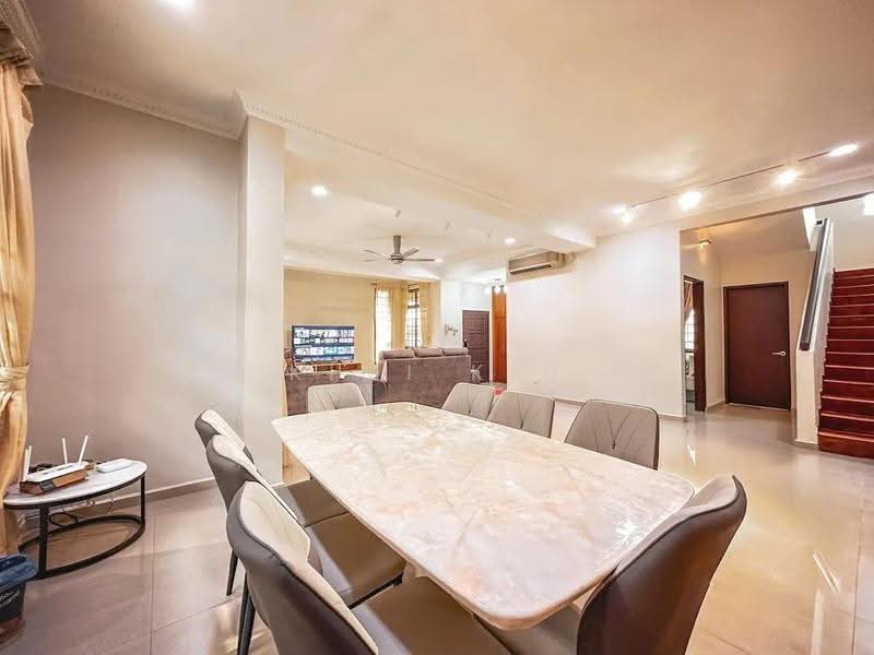 Bungalow House for Sale in Johor Bahru (Johor) - Kimi Kiu - Living Room - PropertyGuru.com.my