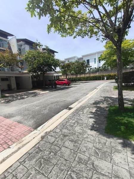 3-storey Terraced House for Sale in Cyberjaya (Selangor) - Eryna Sairy - PropertyGuru.com.my