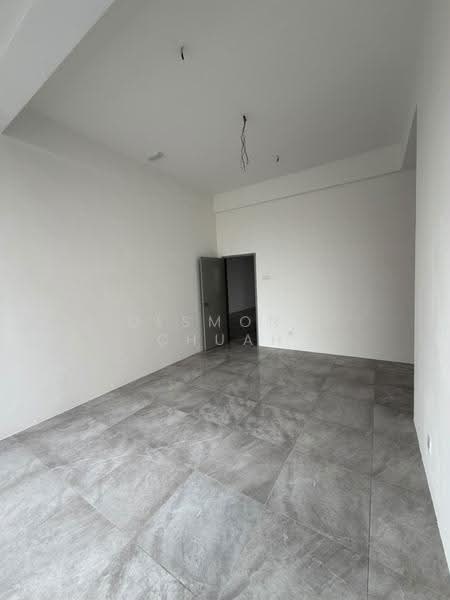 Shop for Rent in Bukit Jambul (Penang) - Desmond Chuah - Interior - PropertyGuru.com.my