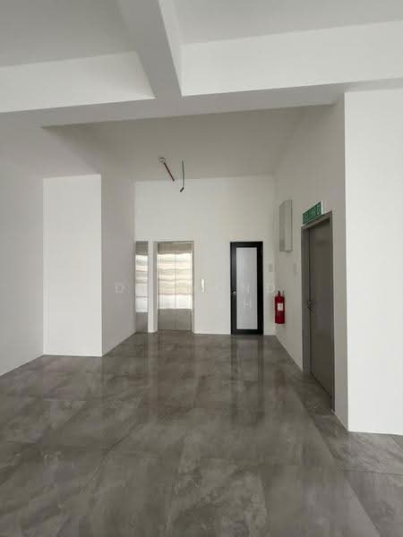 Shop for Rent in Bukit Jambul (Penang) - Desmond Chuah - Entrance - PropertyGuru.com.my