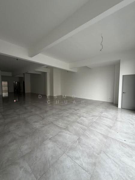 Shop for Rent in Bukit Jambul (Penang) - Desmond Chuah - Interior - PropertyGuru.com.my