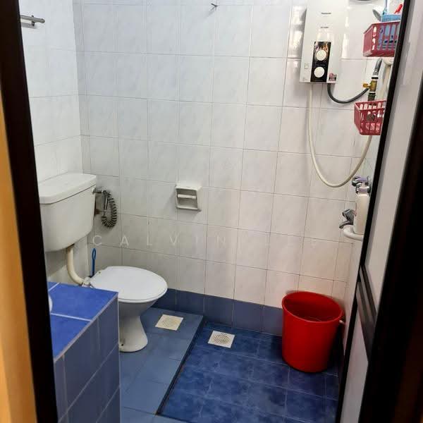 Rumah Teres 1.5-Tingkat untuk Dijual di Taman Molek (Johor Bahru) - Calvin Lee - PropertyGuru.com.my