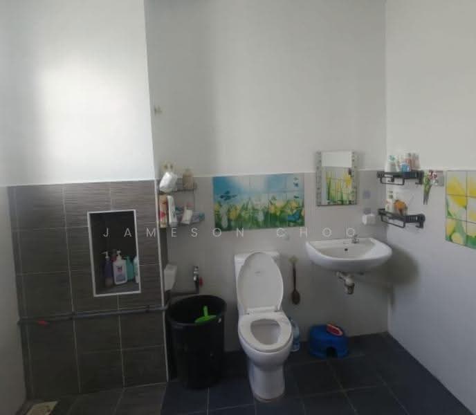 2-storey Terraced House for Sale in Setia Tropika (Johor Bahru) - Jameson Choo - Bathroom - PropertyGuru.com.my