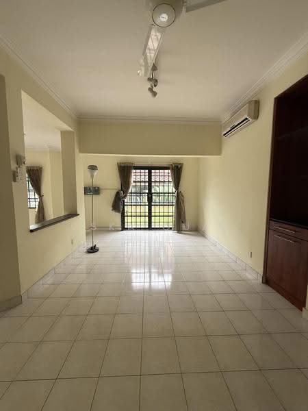 Semi-Detached House for Sale in Bandar Kinrara (Selangor) - Oska Quan - Living Room - PropertyGuru.com.my
