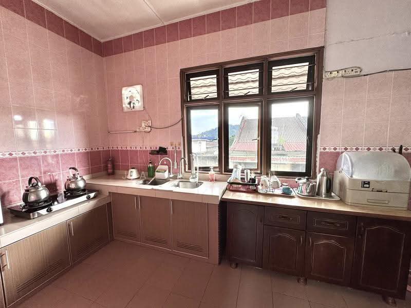 Shop for Sale in Taman Makmur (Seremban) - Jack Chin - Kitchen - PropertyGuru.com.my