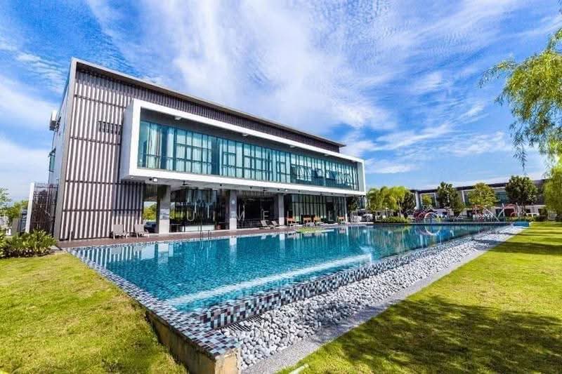 Rumah Teres 2-Tingkat untuk Dijual di Taman Sutera Utama (Skudai) - Suimei Lee - Exterior - PropertyGuru.com.my