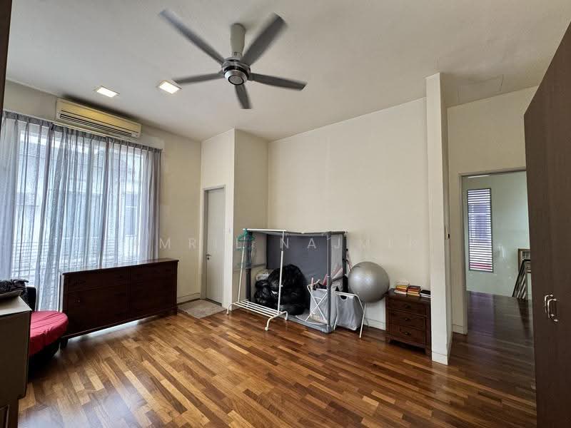 Bungalow House for Sale in Seksyen 13 (Shah Alam) - Amril Najmin - Bedroom - PropertyGuru.com.my