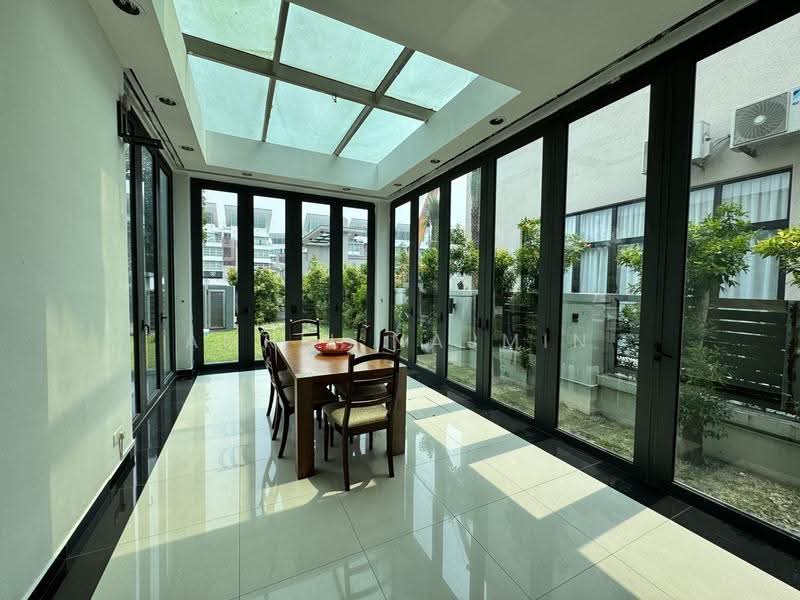 Bungalow House for Sale in Seksyen 13 (Shah Alam) - Amril Najmin - Dining Room - PropertyGuru.com.my