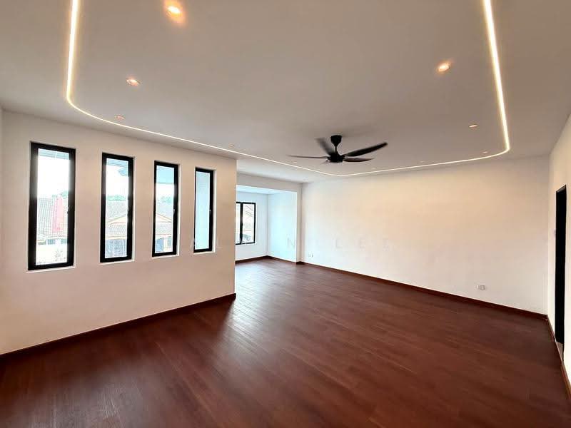 2-storey Terraced House for Sale in Taman Melawati (Skudai) - Calvin Lee - Living Room - PropertyGuru.com.my