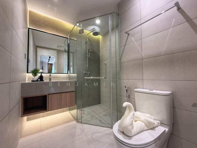 Apartment for Sale at R&F Princess Cove Phase 3-New Casa Suites - Benjamin Oh - Bathroom - PropertyGuru.com.my