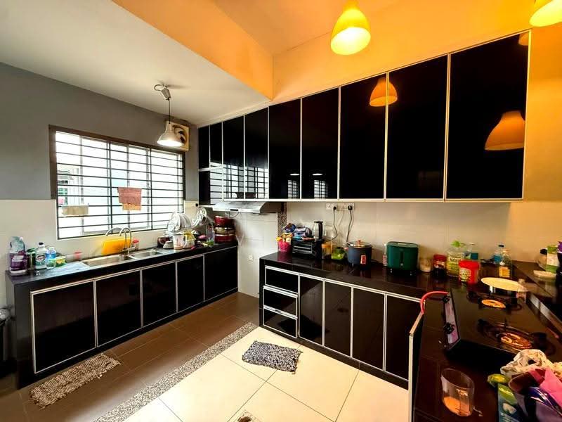 2-storey Terraced House for Sale in Kangkar Pulai (Skudai) - Calvin Lee - Kitchen - PropertyGuru.com.my