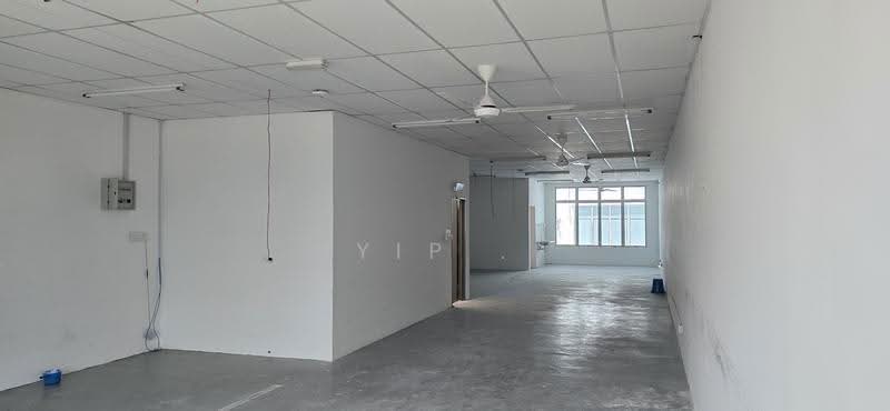 Shop / Office untuk Disewa di Austin Crest (Johor Bahru) - Yip . - Interior - PropertyGuru.com.my