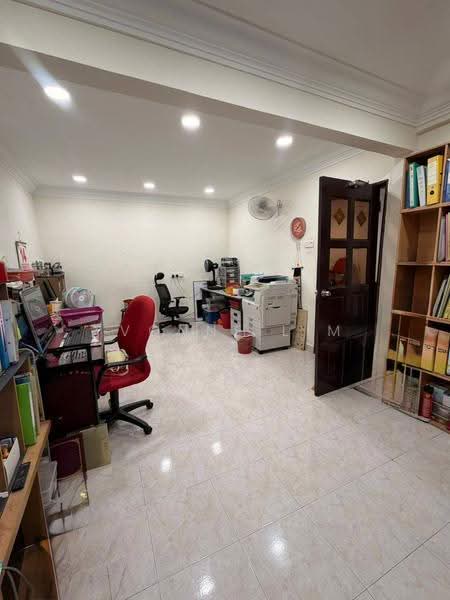 2-storey Terraced House for Sale in Taman Pelangi (Johor Bahru) - Yvonne Lim - Study - PropertyGuru.com.my