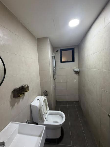 Kediaman Servis untuk Disewa di M Luna - Eric Per - Bathroom - PropertyGuru.com.my
