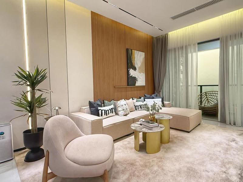 Apartment for Sale at R&F Princess Cove Phase 3-New Casa Suites - Benjamin Oh - Living Room - PropertyGuru.com.my