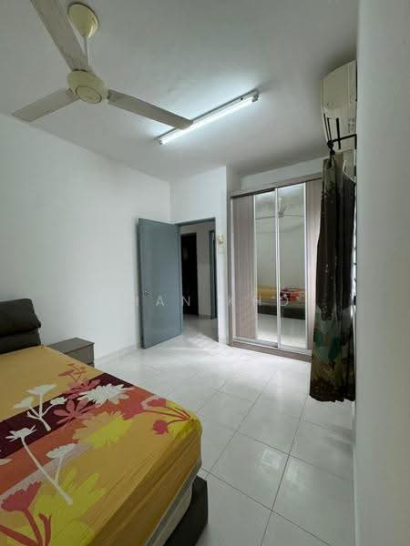 Kondominium untuk Dijual di Symphony Heights (Simfoni Heights) - Eehan Khor - Bedroom - PropertyGuru.com.my