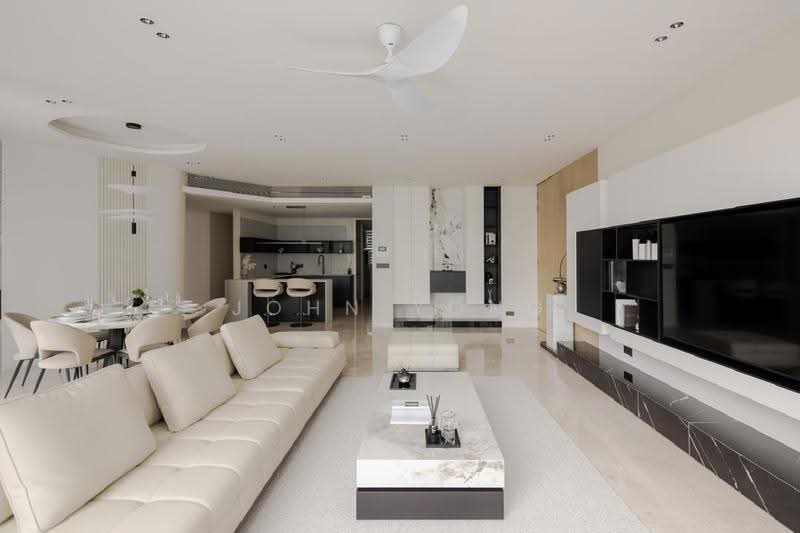 Kondominium untuk Dijual di Condominium @ The Troika - John Yong - Living Room - PropertyGuru.com.my