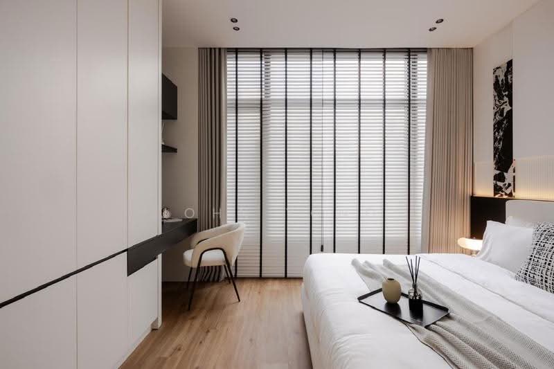 Kondominium untuk Dijual di Condominium @ The Troika - John Yong - Bedroom - PropertyGuru.com.my