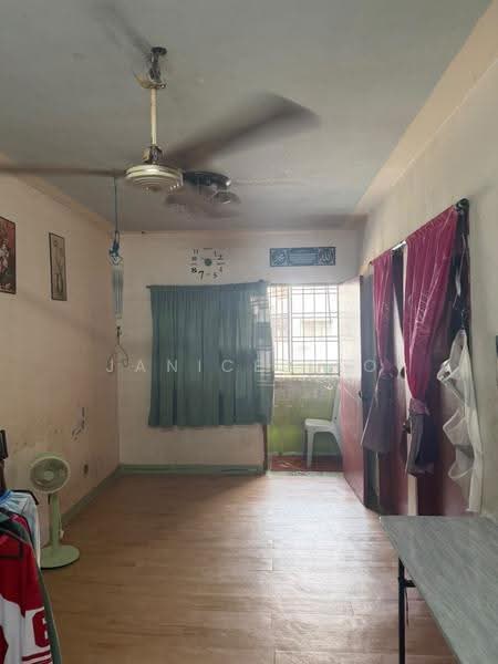 Rumah Flat untuk Dijual di Tasek Seri Alam - Janice Teo - Living Room - PropertyGuru.com.my