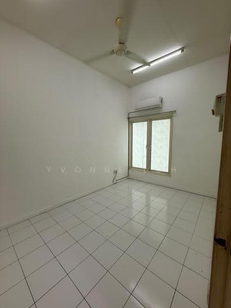 Semi-Detached House for Rent in Hijauan Valdor (Sungai Jawi) - Yvonne Loh - Interior - PropertyGuru.com.my