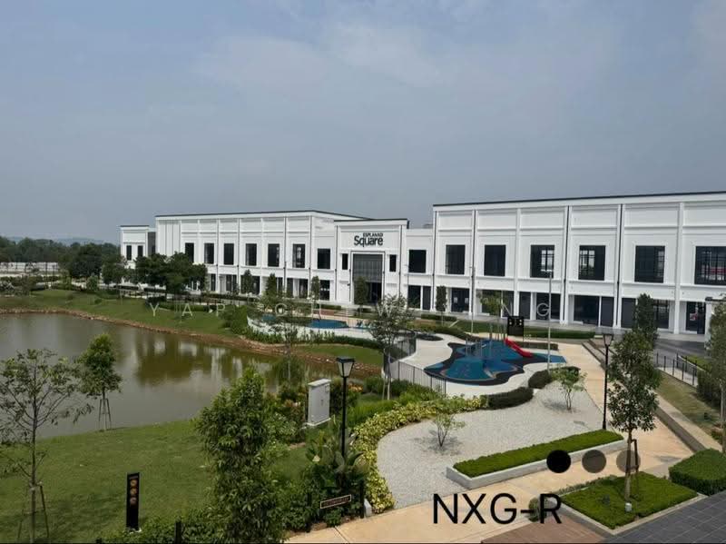 Shop for Rent in Bandar Puncak Alam (Puncak Alam) - Yap Chew Ying - Exterior - PropertyGuru.com.my