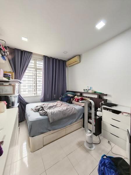 Pangsapuri untuk Dijual di Kipark Apartment - Smith Goh - Bedroom - PropertyGuru.com.my