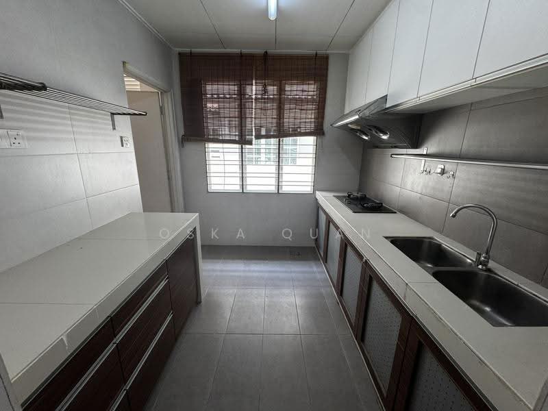 2-storey Terraced House for Sale in Bandar Kinrara (Selangor) - Oska Quan - Kitchen - PropertyGuru.com.my
