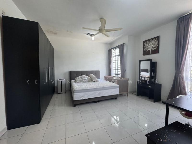 2-storey Terraced House for Sale in Setia Tropika (Johor Bahru) - Kelvin Kong Wren - Bedroom - PropertyGuru.com.my
