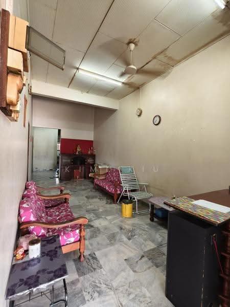 1-storey Terraced House for Sale in Sungai Mati (Johor) - Kimi Kiu - Living Room - PropertyGuru.com.my