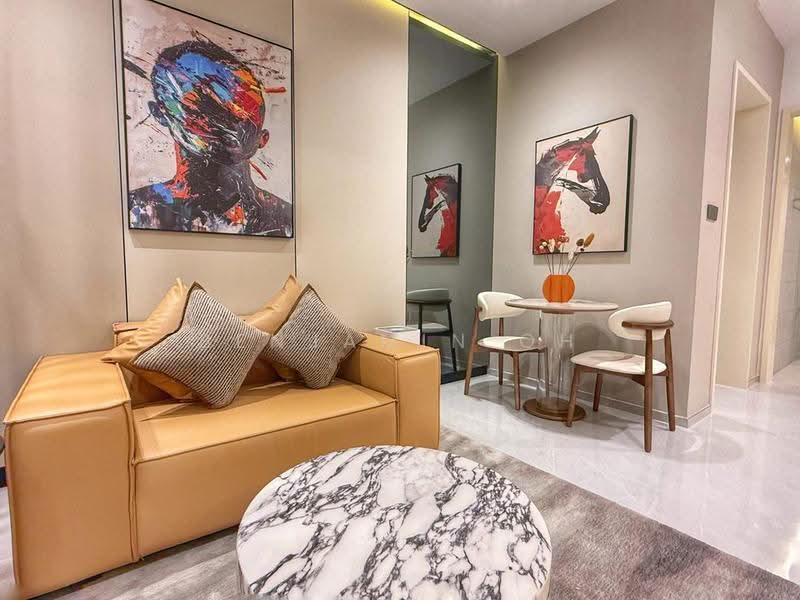 Pangsapuri untuk Dijual di R&F Princess Cove Phase 3-New Casa Suites - Benjamin Oh - Living Room - PropertyGuru.com.my