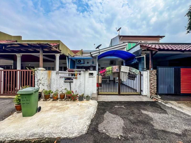 Rumah Teres 1-Tingkat untuk Dijual di Taman Ria (Kajang) - Farid Fahmi - PropertyGuru.com.my