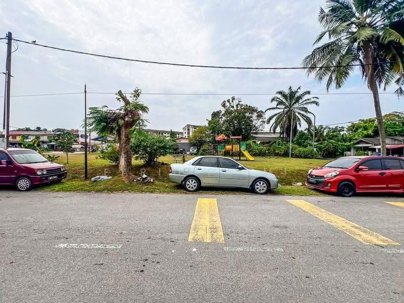 Rumah Teres 1-Tingkat untuk Dijual di Taman Ria (Kajang) - Farid Fahmi - PropertyGuru.com.my